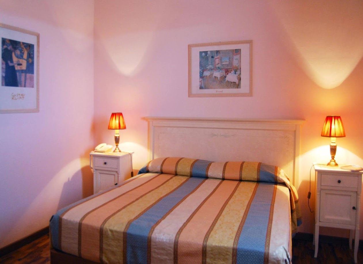 Borghetto Beach Club Resort Cristoforo Travel